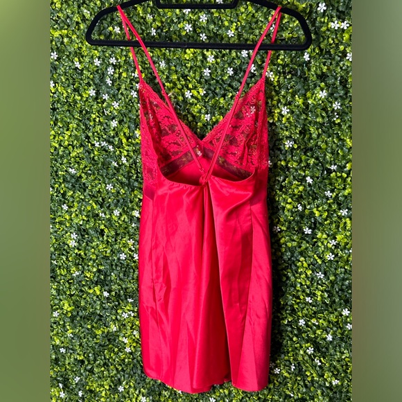 Victoria’s Secret set - Robe & Nightie size L - Picture 4 of 6